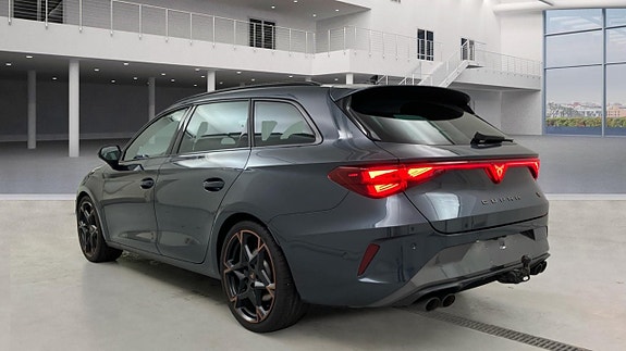 Cupra Leon 2 of 24