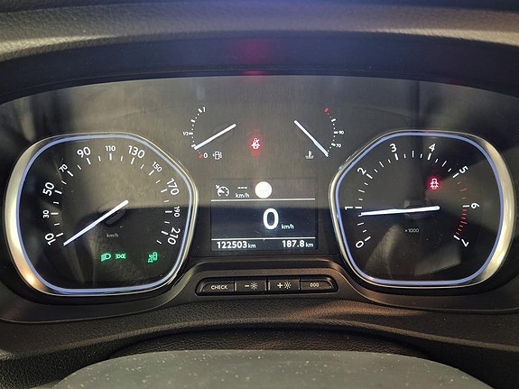 Toyota Proace 11 of 14