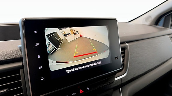 Renault Trafic 17 of 26