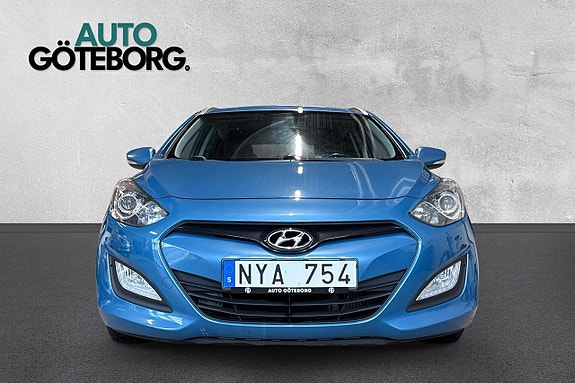 Hyundai i30 7 of 17