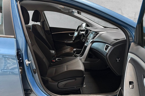 Hyundai i30 16 of 17