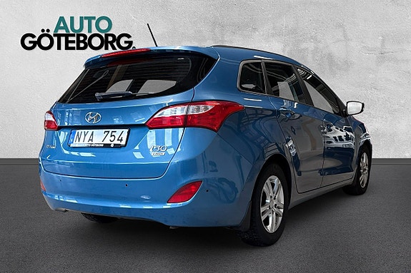 Hyundai i30 4 of 17