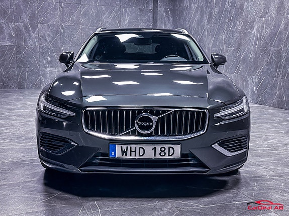 Volvo V60 2 of 28