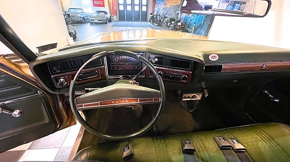 Buick Le Sabre 21 of 30