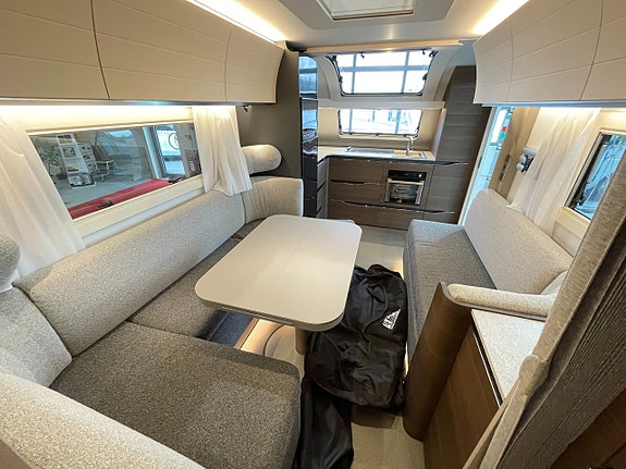 Adria Alpina 753 HK /ALDE/ Förtält / AC / Markis / Front kök/ Barnkammare / 17 of 22