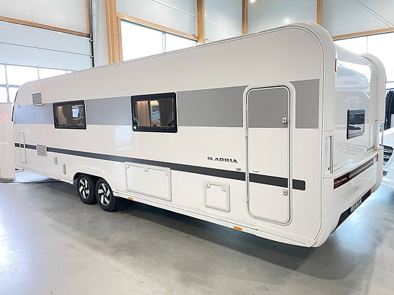 Adria Alpina 753 HK /ALDE/ Förtält / AC / Markis / Front kök/ Barnkammare / 2 of 22