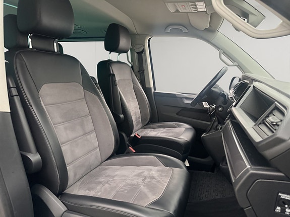 Volkswagen Multivan 27 of 30