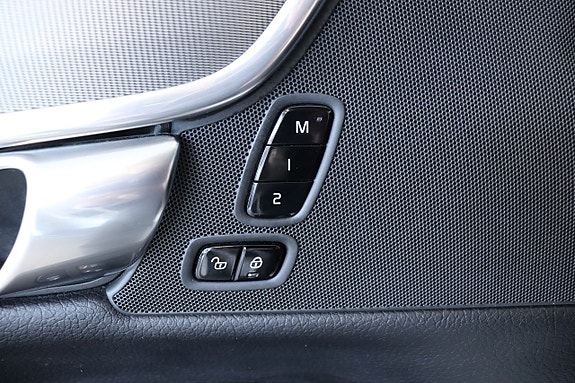 Volvo V90 Cross Country 16 of 19