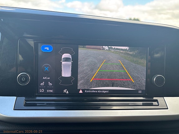 Ford Connect Tourneo 15 of 27