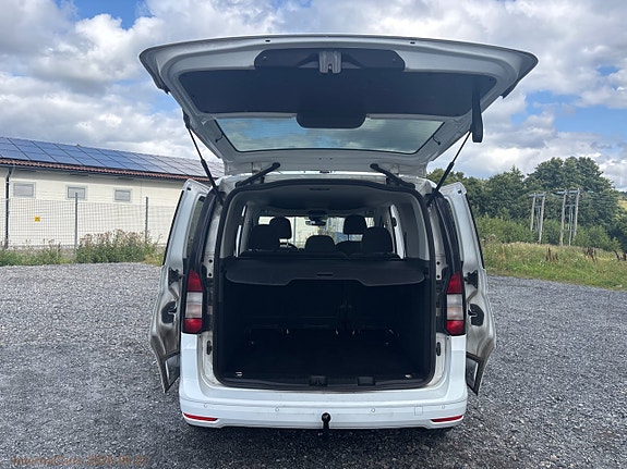 Ford Connect Tourneo 12 of 27