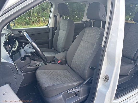 Ford Connect Tourneo 19 of 27