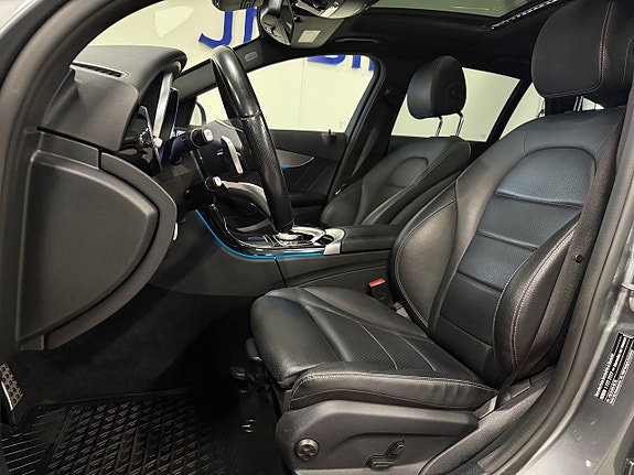 Mercedes-Benz C220 d 10 of 22