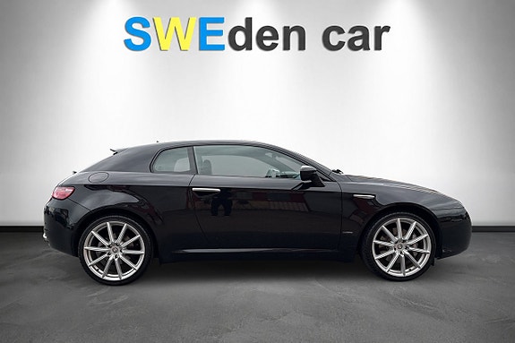 Alfa Romeo Brera 3 of 11