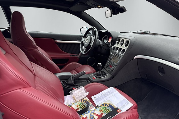 Alfa Romeo Brera 9 of 11