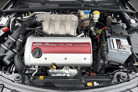 Alfa Romeo Brera 11 of 11
