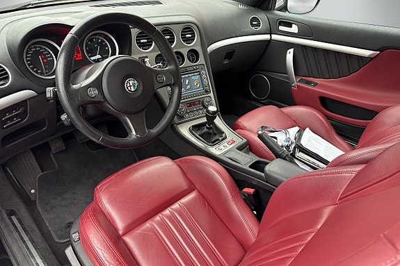 Alfa Romeo Brera 8 of 11