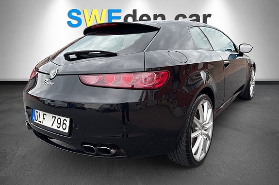 Alfa Romeo Brera 7 of 11