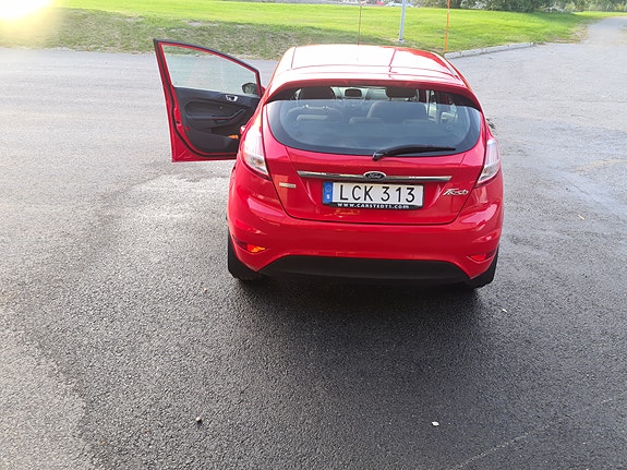 Ford Fiesta 3 of 9