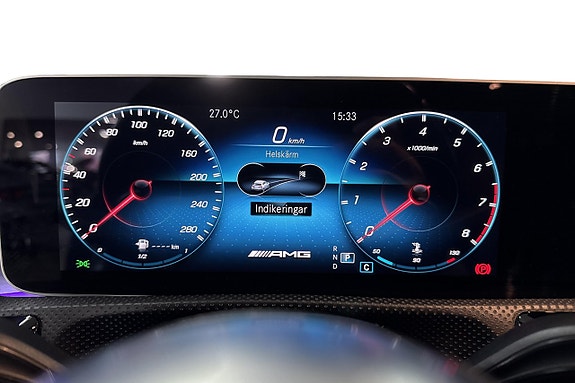 Mercedes-Benz CLA35 7 of 21