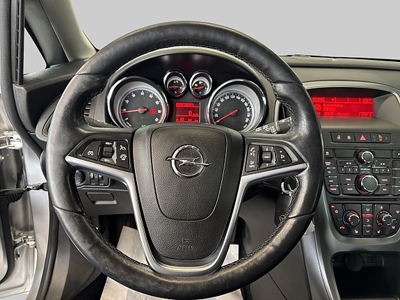 Opel Astra 12 of 23