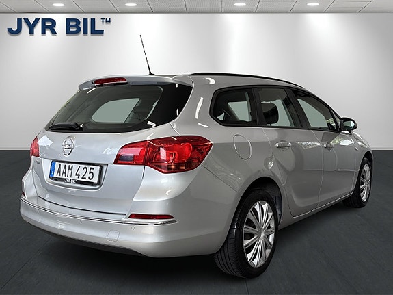 Opel Astra 3 of 23
