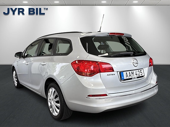 Opel Astra 5 of 23