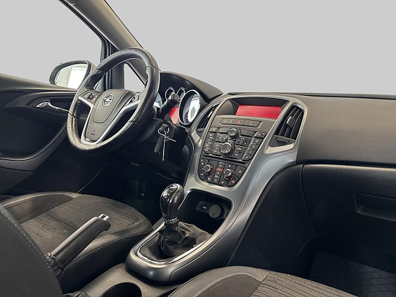 Opel Astra 10 of 23