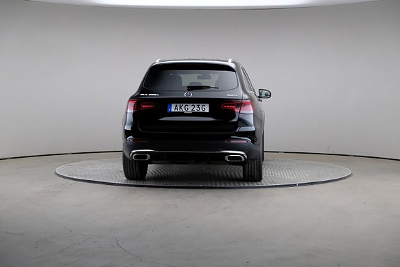 Mercedes-Benz GLC300 e 2 of 3