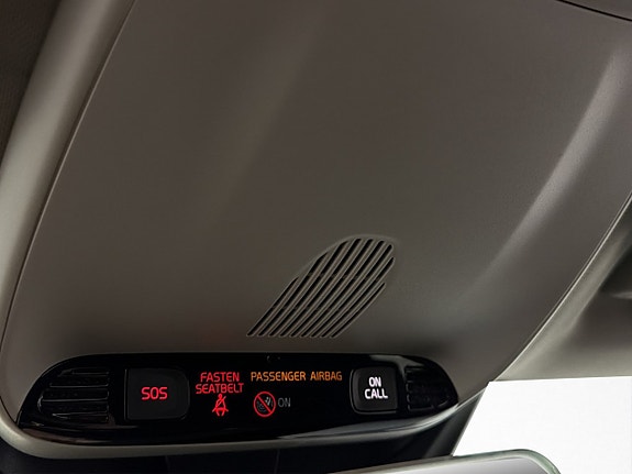 Volvo V40 Cross Country 20 of 24