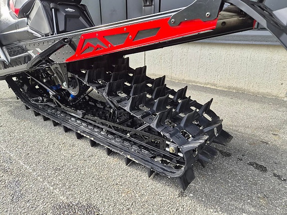 Polaris 850 Rmk Khaos 155 -20 3 of 3
