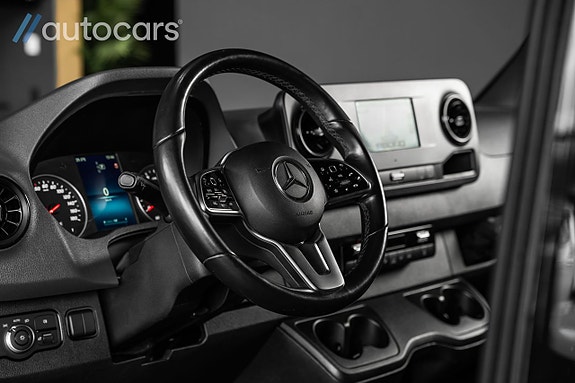 Mercedes-Benz Sprinter 319 19 of 30