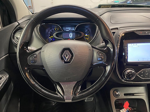 Renault Captur 16 of 22