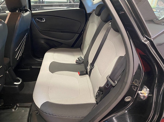 Renault Captur 12 of 22