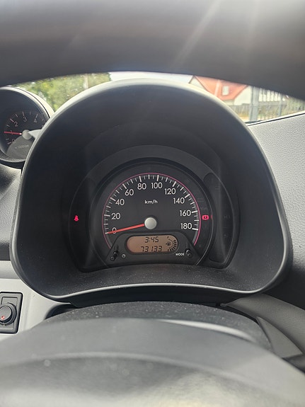 Suzuki Alto 7 of 7