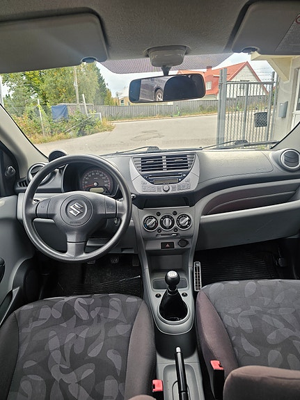 Suzuki Alto 6 of 7