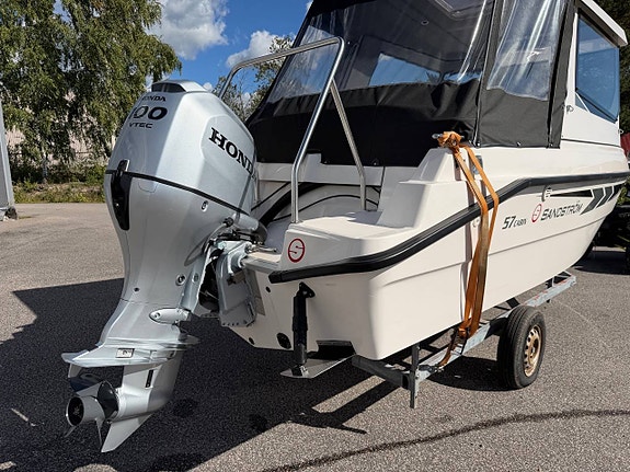 SANDSTRÖM 57 ULTRA CABIN HONDA 100 HK - 2025 5 TIMMAR 4 of 12