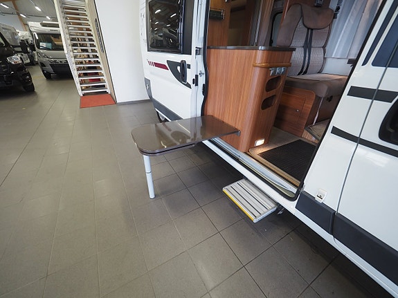 Adria Twin SP 120hk | Markis | Dragkrok | Under 6m | Plåtis 13 of 18