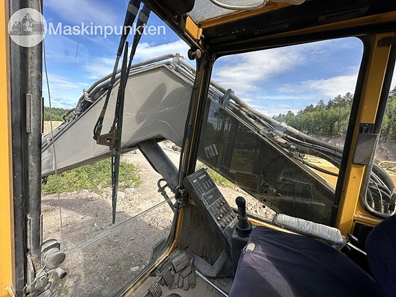 Åkerman EC230B Bandgrävare 13 of 27
