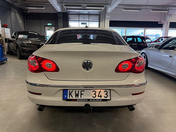 Volkswagen Passat CC 5 of 20