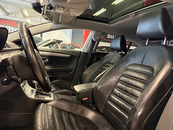 Volkswagen Passat CC 12 of 20