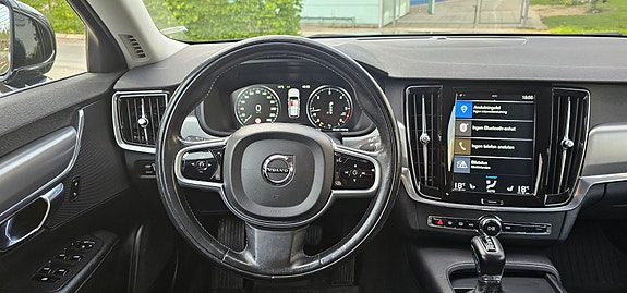 Volvo V90 14 of 21