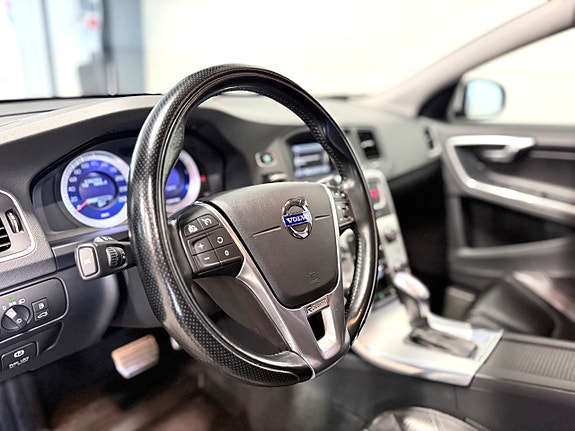 Volvo V60 10 of 17