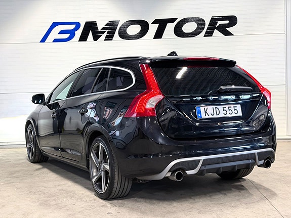 Volvo V60 7 of 17
