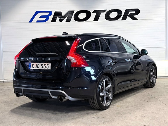 Volvo V60 8 of 17