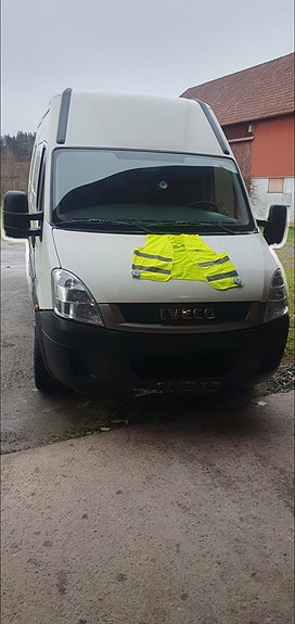 Iveco Daily 35S13 2 of 3