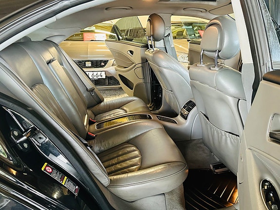 Mercedes-Benz CLS350 15 of 21