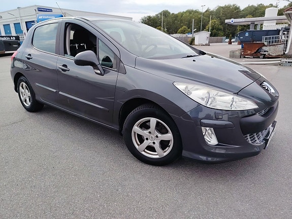 Peugeot 308 10 of 17
