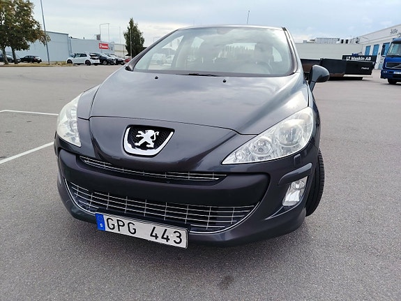 Peugeot 308 12 of 17