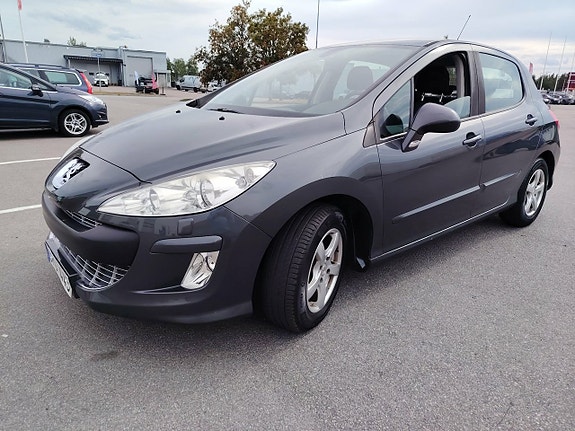 Peugeot 308 5 of 17