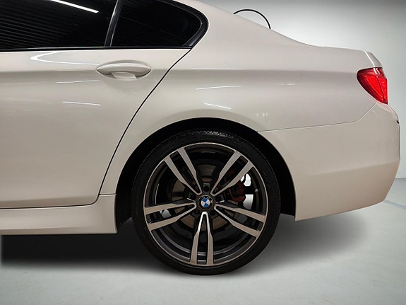 BMW 520d 6 of 17